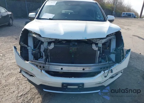 2016 Honda Pilot Touring z USA, uszkodzony, nr VIN 5FNYF6H96GB029327